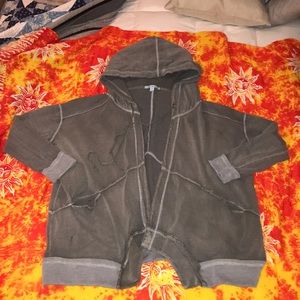 SHE AND SKY OVERSIZED OPEN FRONT HOODIE - SIZE SM